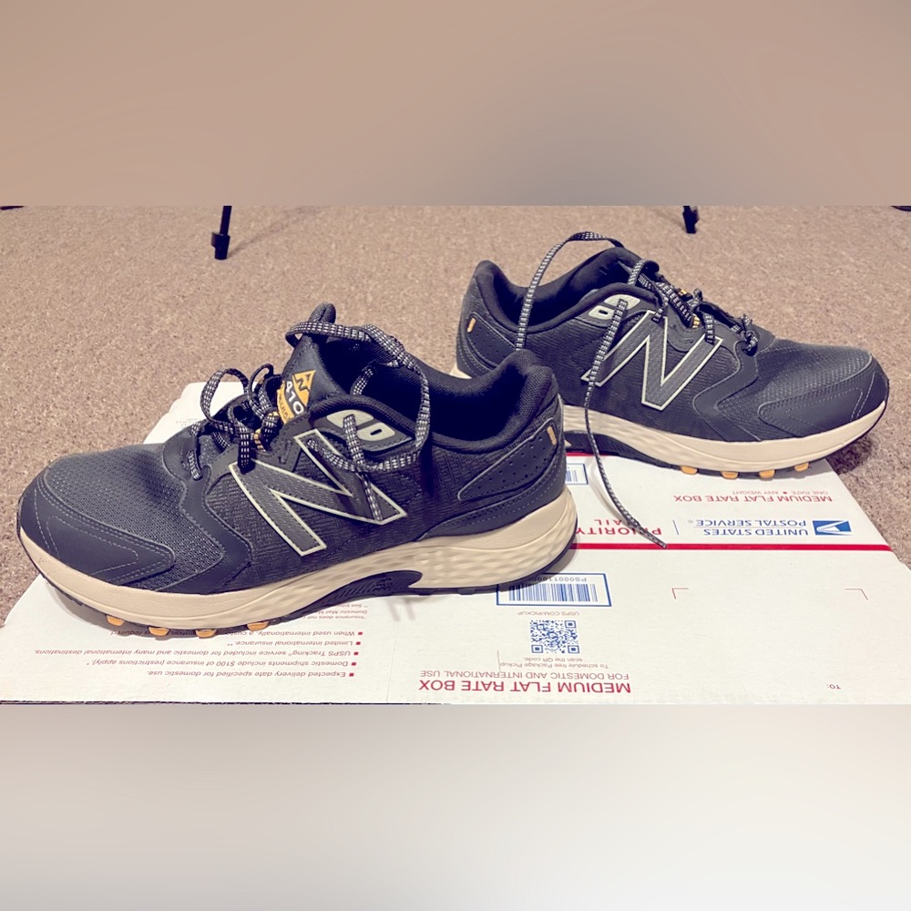 COPY - New Balance 410 HALF PRICE men’s sneakers